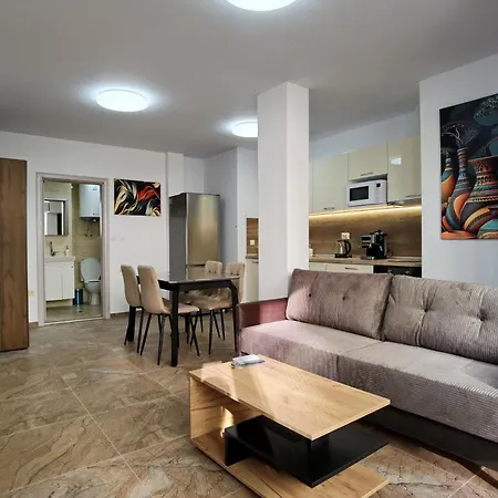 Апартамент Cabacum Pleasure Beachfront - 50m To And Pool Варна