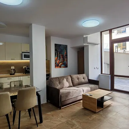 Апартамент Cabacum Pleasure Beachfront - 50m To And Pool Варна