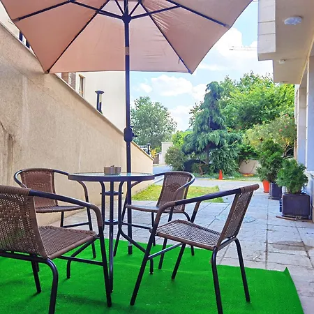 Cabacum Pleasure Beachfront - 50m To And Pool Апартамент Варна