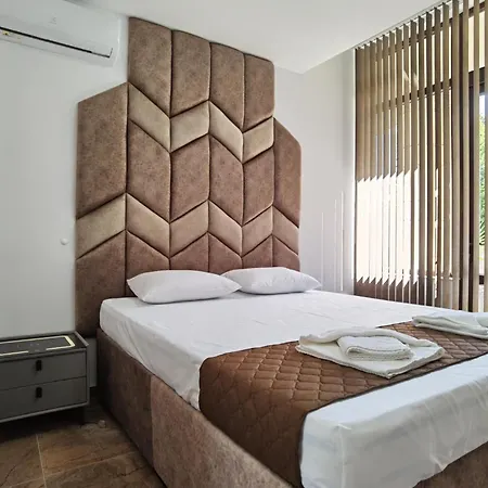 Апартамент Cabacum Pleasure Beachfront - 50m To And Pool Варна