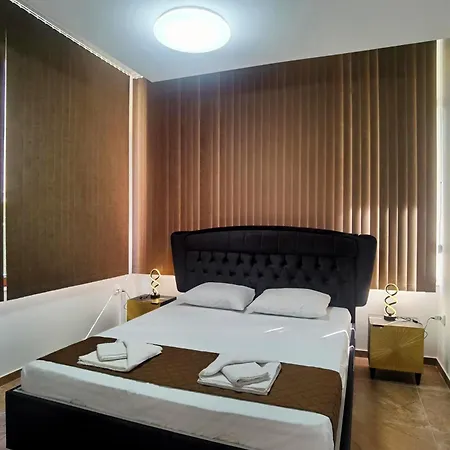 Cabacum Pleasure Beachfront - 50m To And Pool 바르나