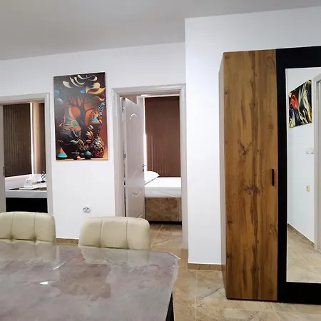 Cabacum Pleasure Beachfront - 50m To And Pool 아파트 바르나